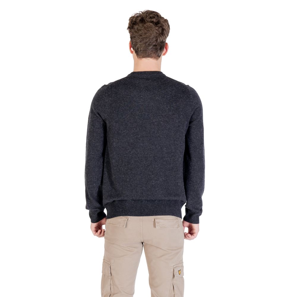 Lyle & Scott Black Nylon Sweatshirt