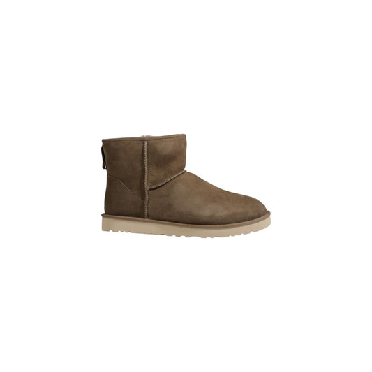 UGG Gray Suede Boot